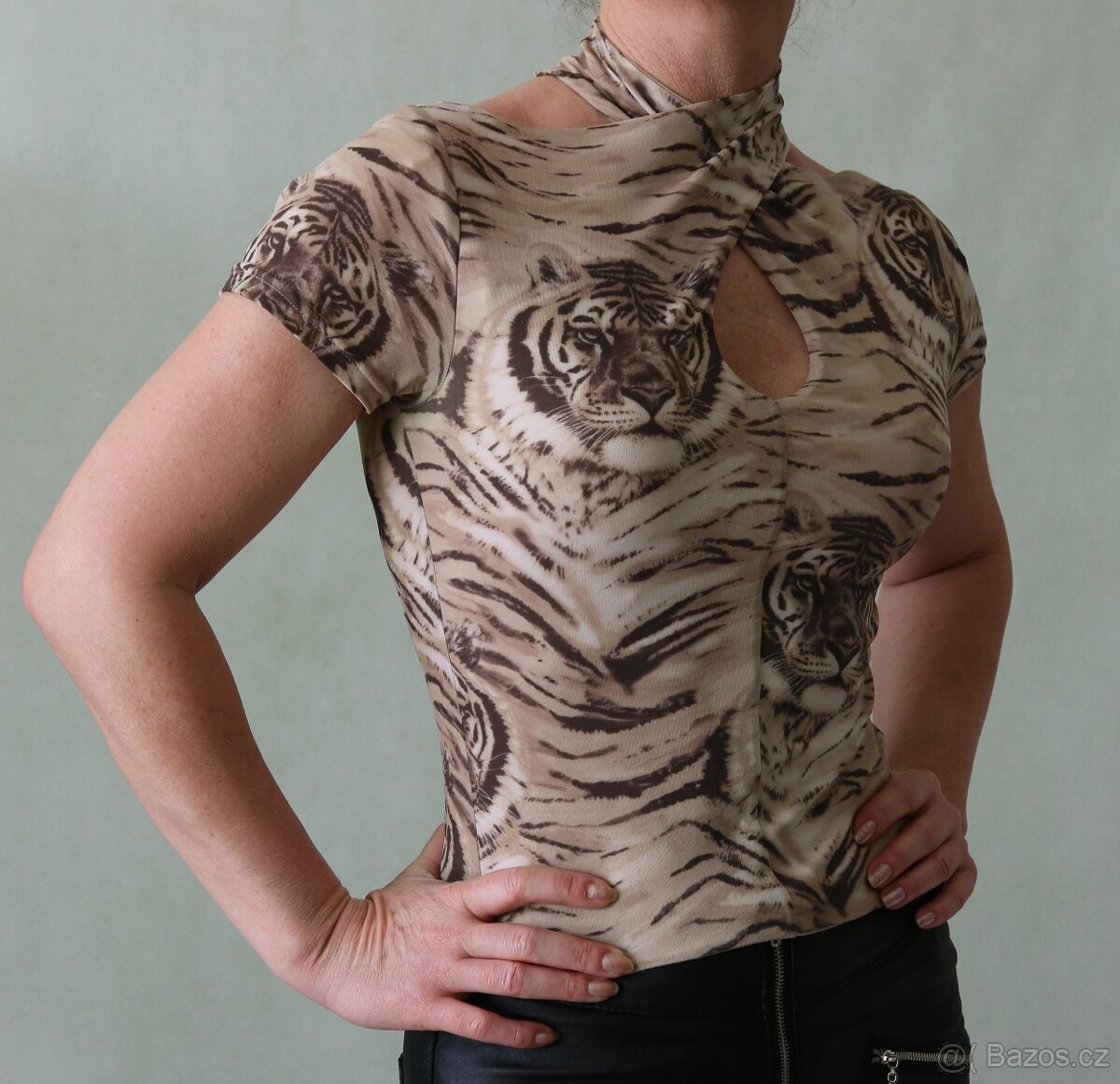 Tričko / roláček s tygříky C&A vel.XS - 6