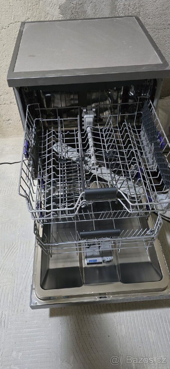 Myčka nádobí Beko DFN28422X - 6