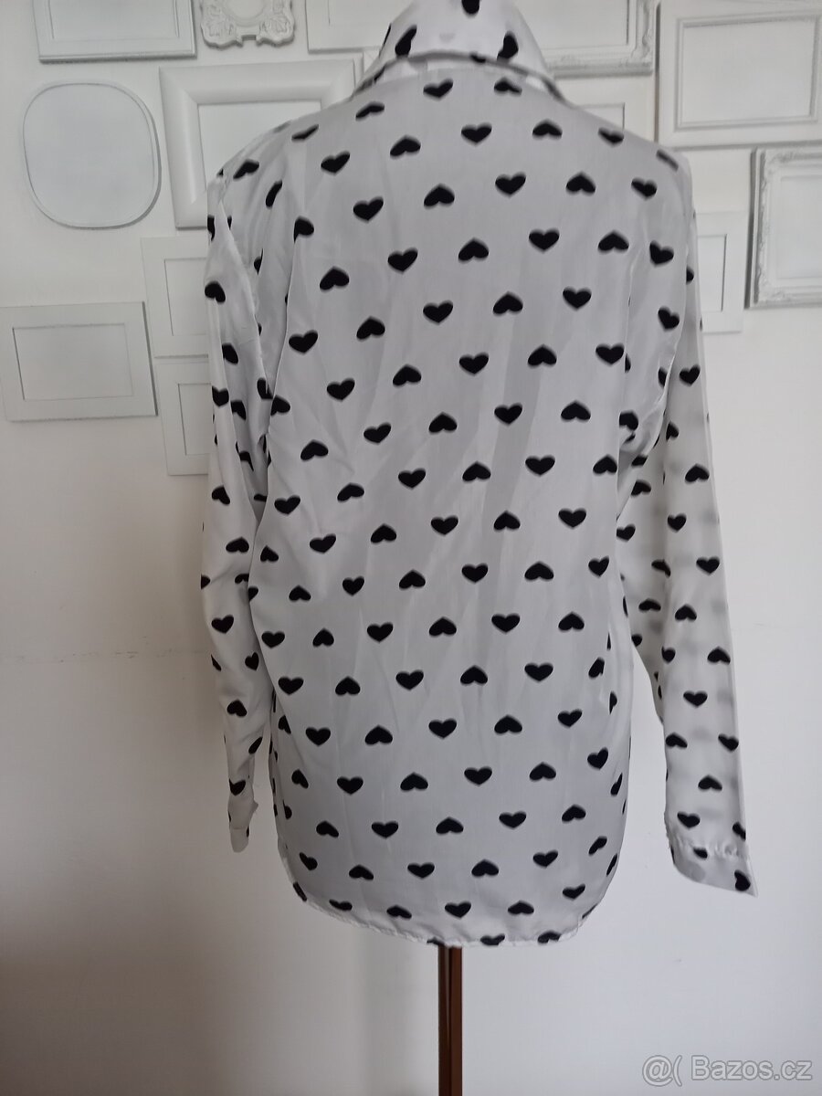 Košile se srdíčky - 6