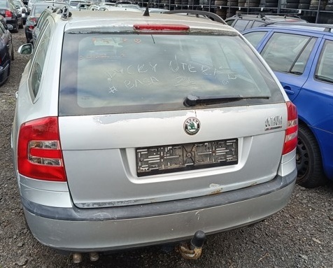 ND z Škoda Octavia 1968.cm3 103.kw nafta r.v.2006 (K58) - 6