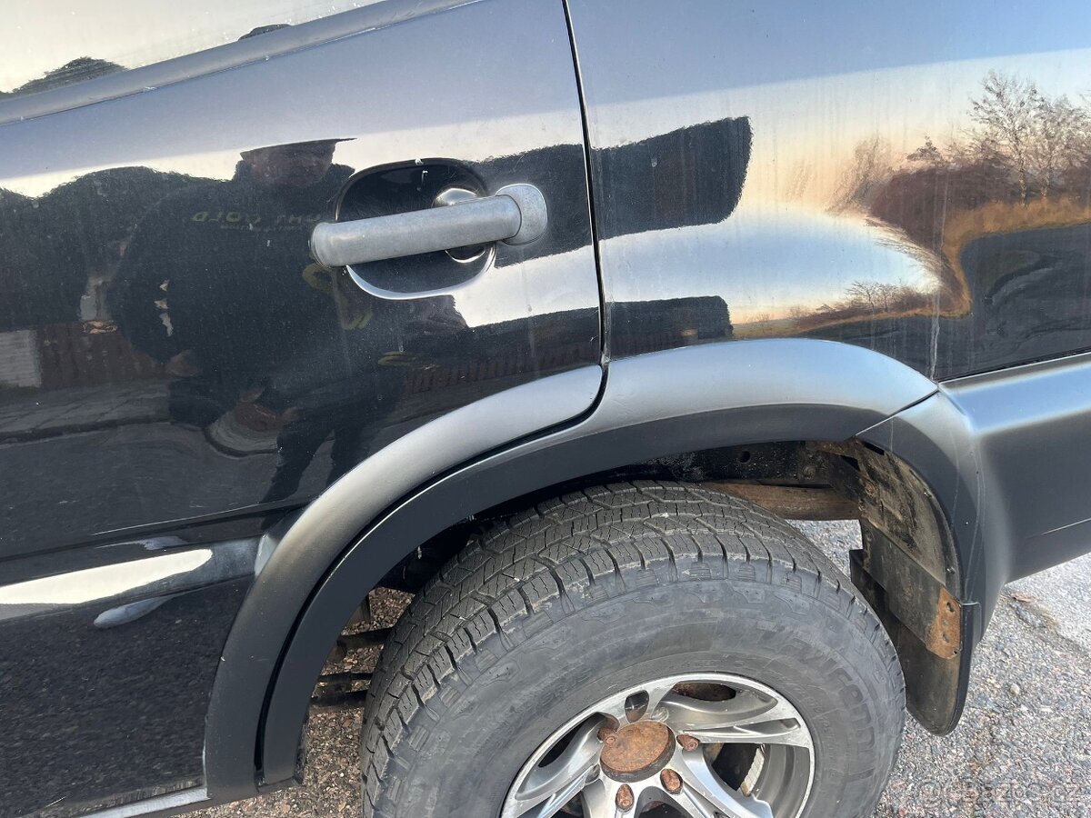 Nissan Terrano II 2.7 TD - 6