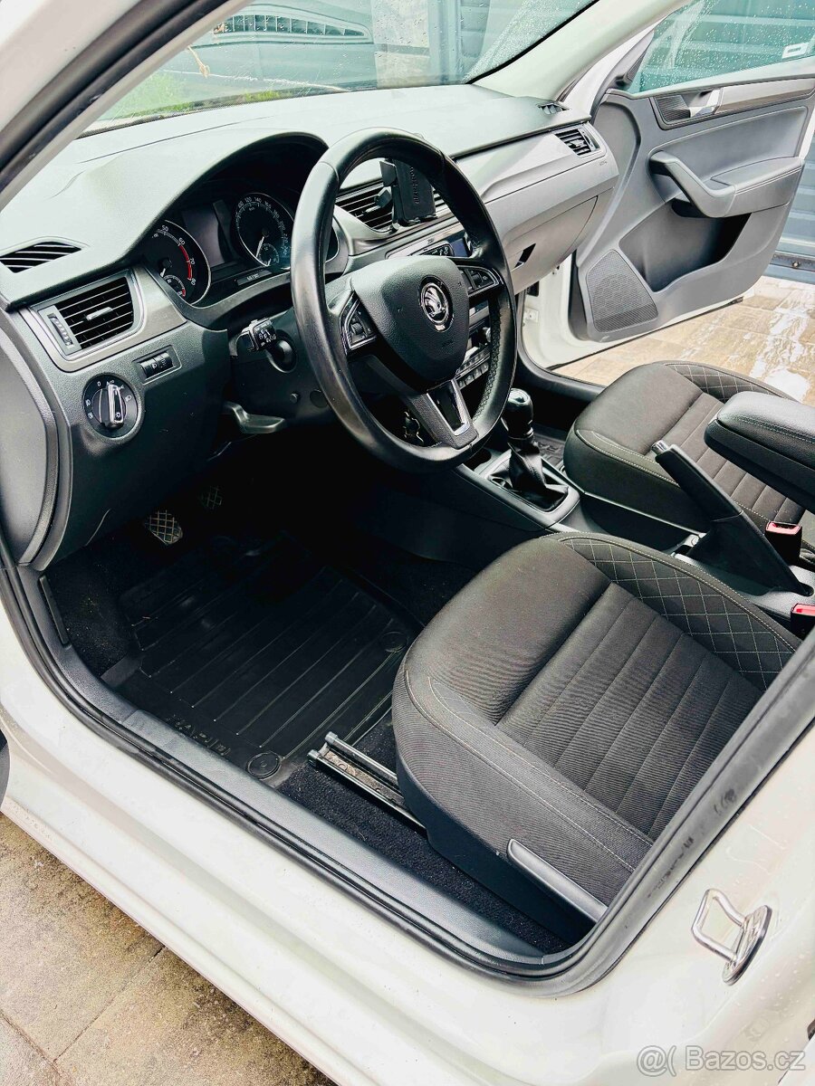 Škoda Rapid 1.0TSI 81KW STYLE PLUS 2019 - 6