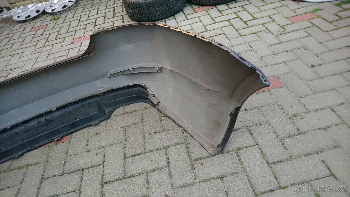 Zadní nárazník Škoda Octavia 3 - 6