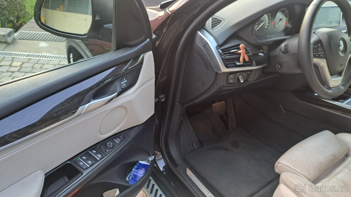 BMW X5 F15 3.0D.R.V.2014,7 MÍST, ČR,PO SERVISETOP - 6