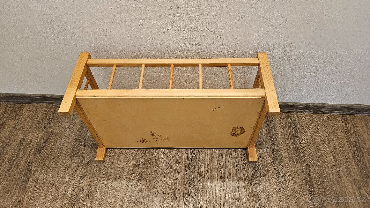 Dřevěná postýlka pro panenku - 6