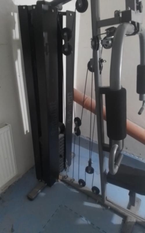 Posilovací věž+ Bench press lavice+ Zvaží+Jednoručky - 6