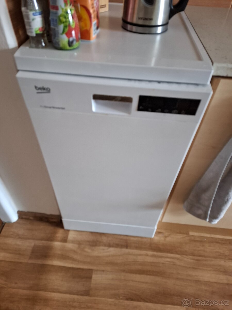 Kuchyňská linka 3,10m - 6