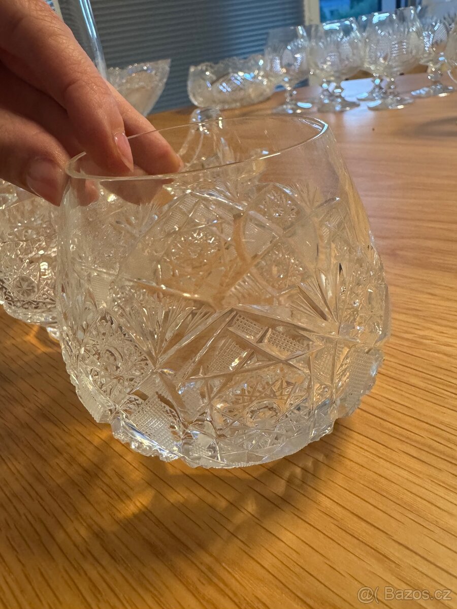 Prodám - sada broušených dekorací ze skla - 6