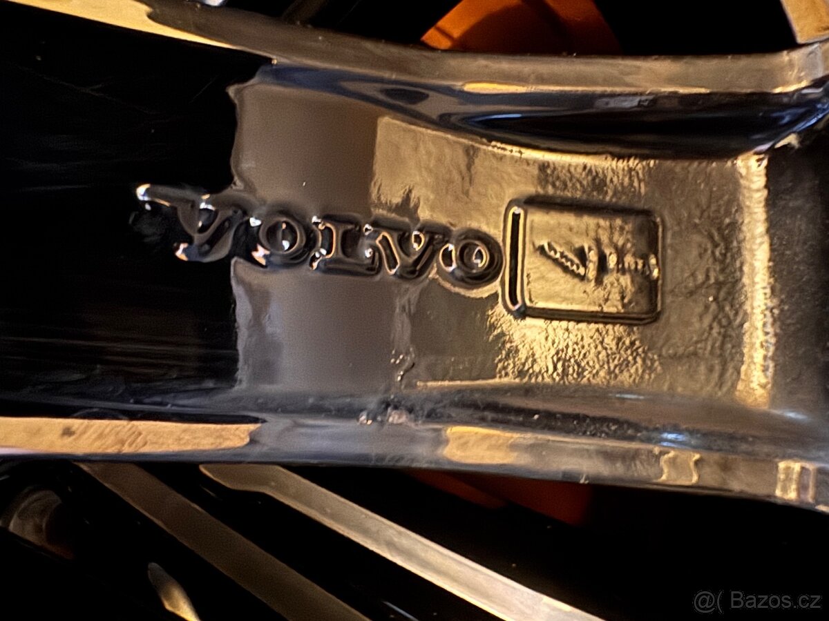 Originální letní sada Volvo v90/60 R18 - 6