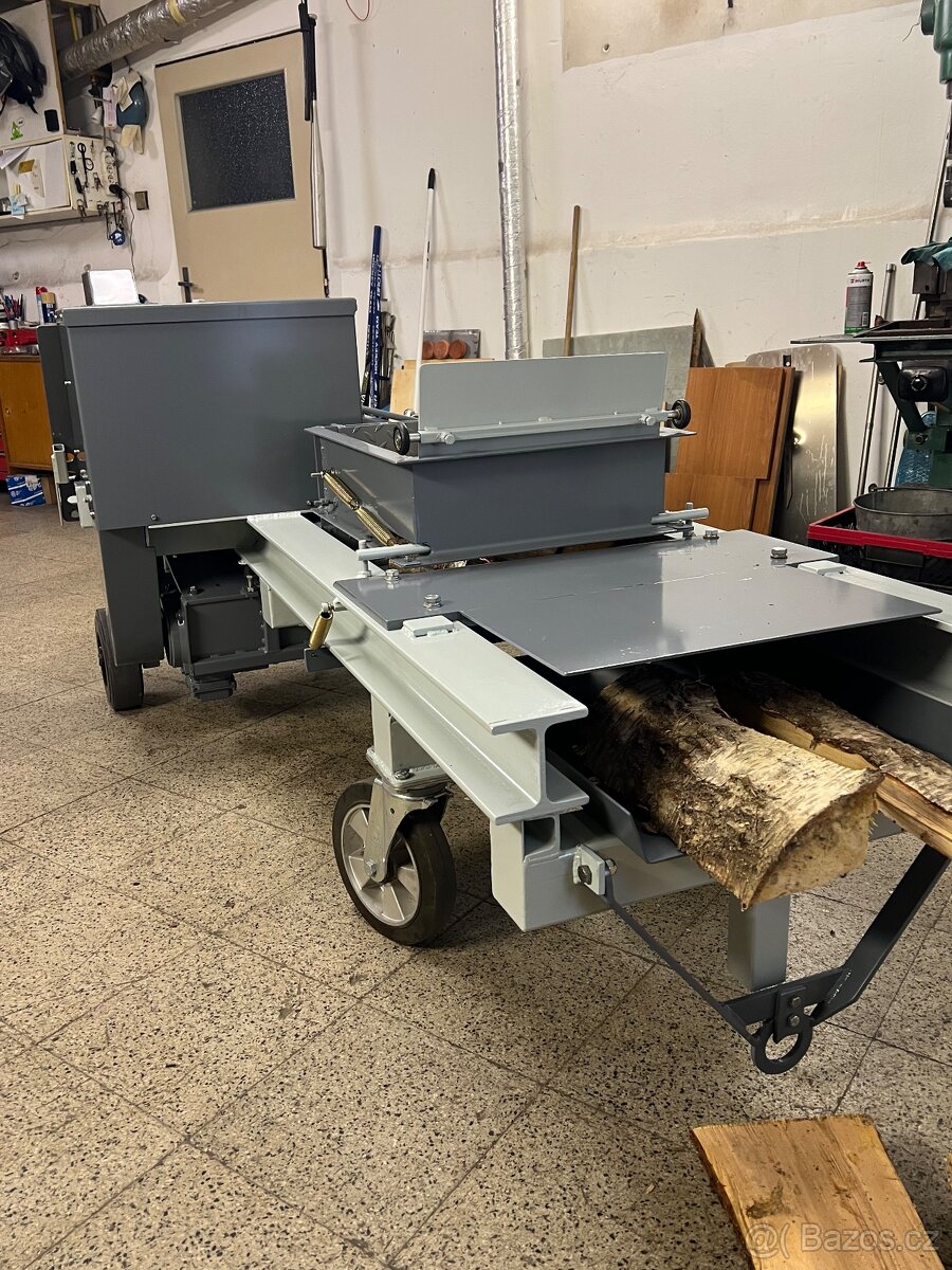 Polo automatická kombinovaná štípačka na dřevo - 6