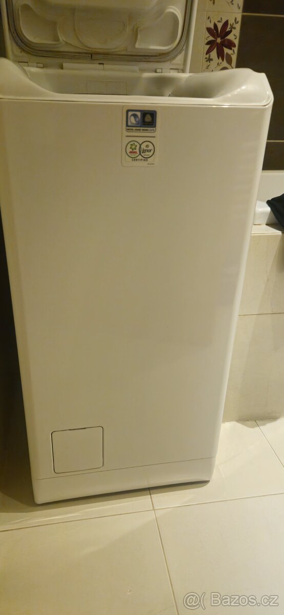 Pracka horem plnici 8kg Elektrolux - 6