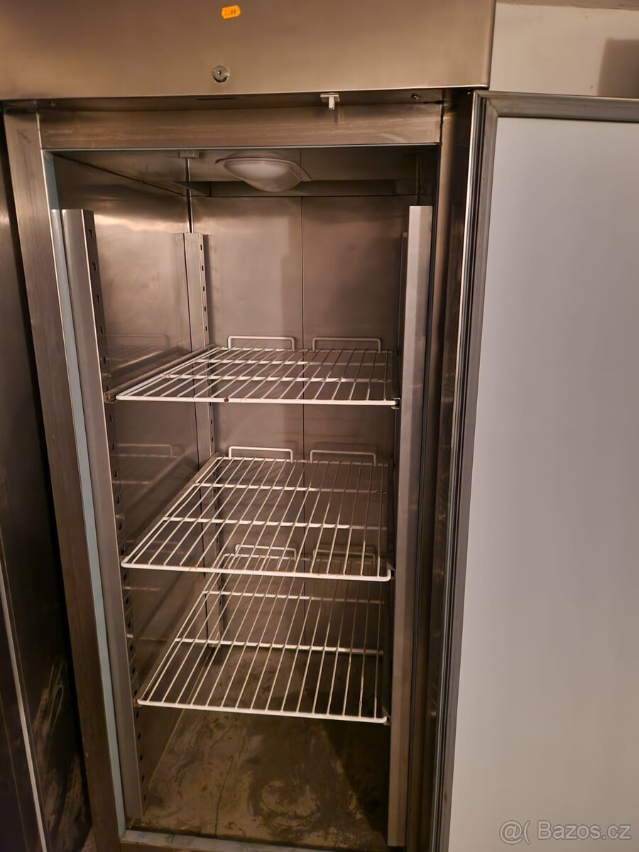 Chladicí skříň UNIS COOL HURON 700 NEREZ - 6