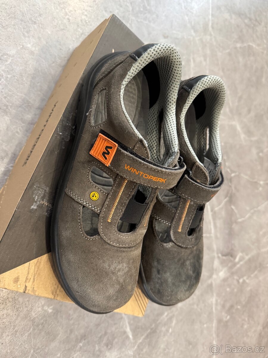 NOVÉ PRACOVNÍ BOTY WINTOPERK ESD OMEGA LUX S1 - 6