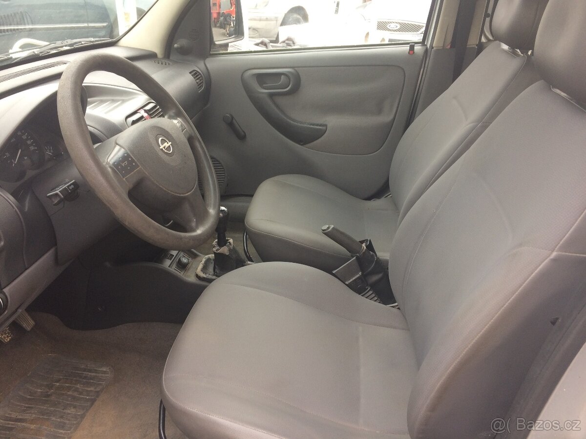 Opel combo 1.7dti 5.míst - 6
