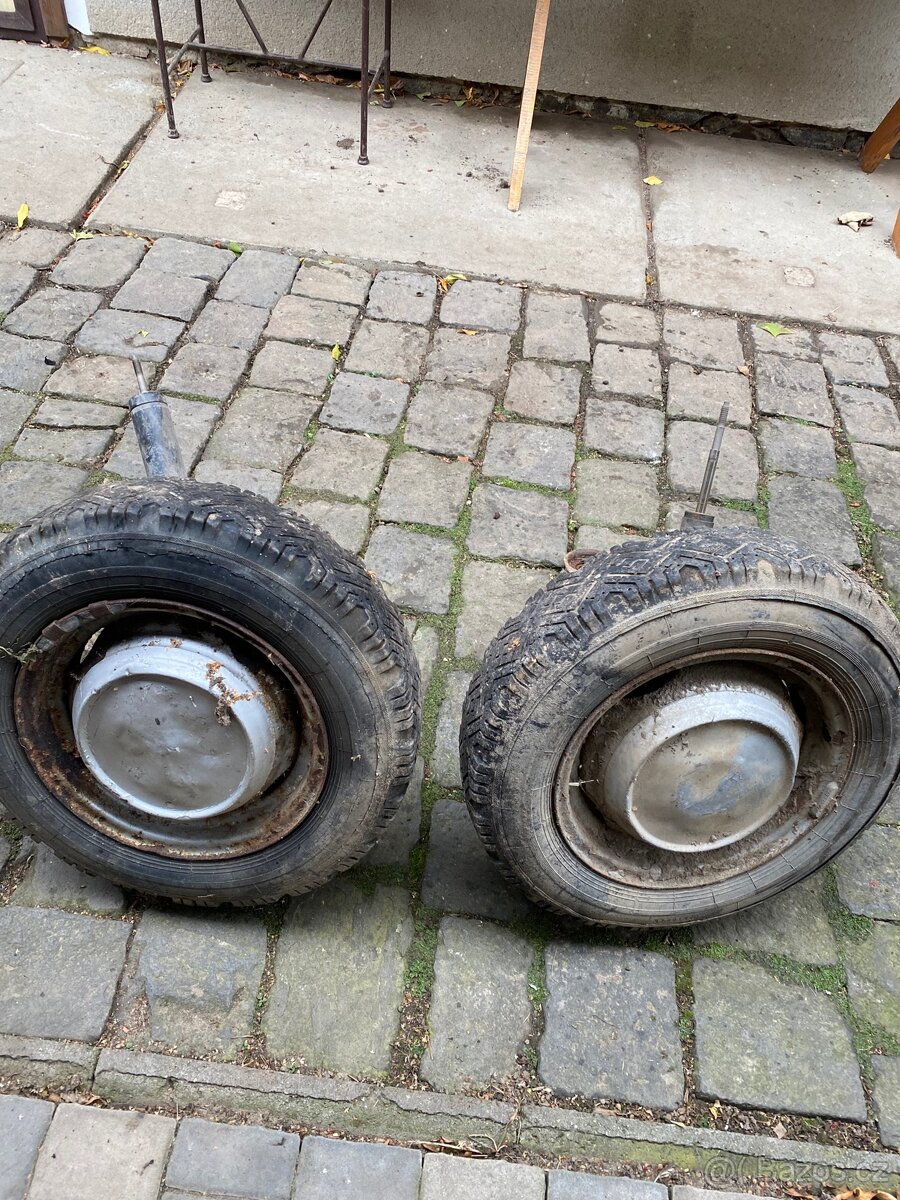 zadní náprava trabant 601 - 6