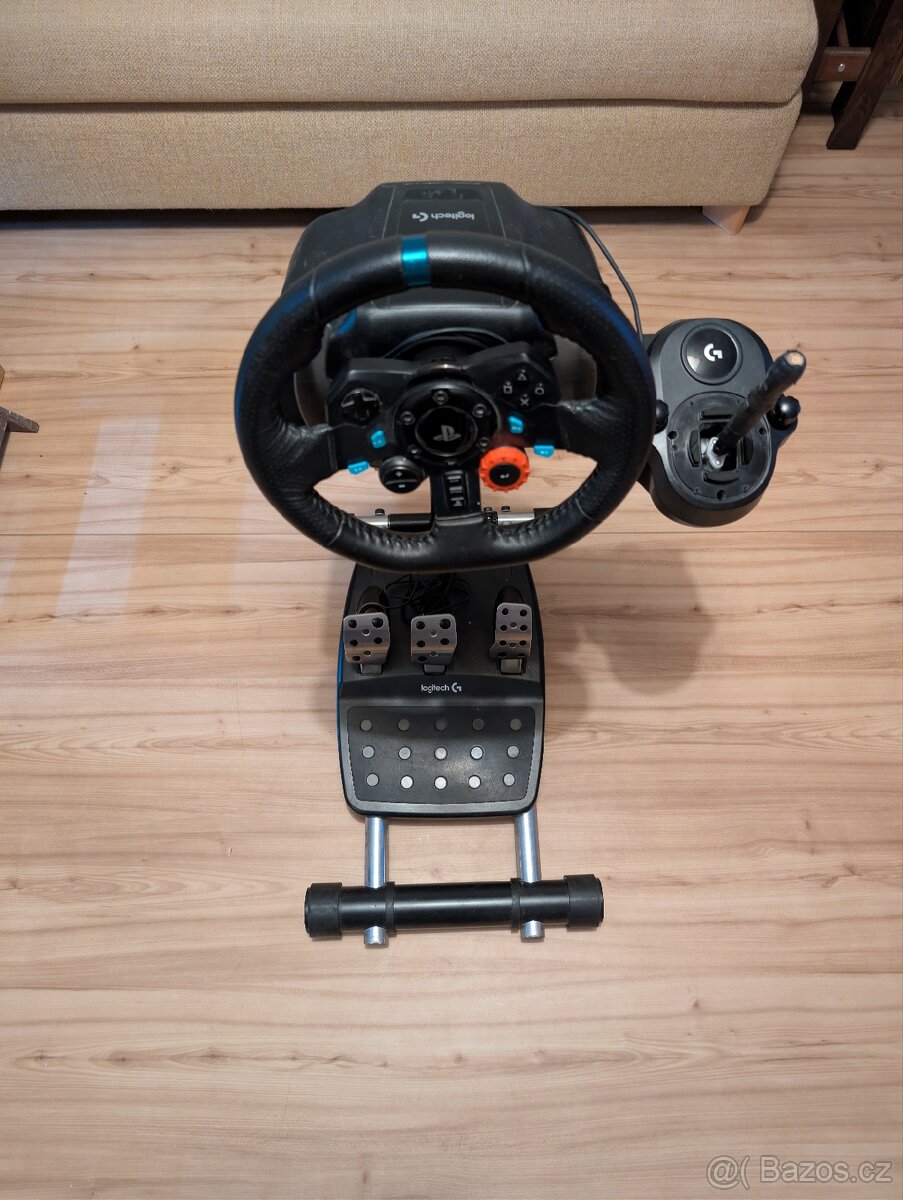 Prodám volant Logitech G29 - 6