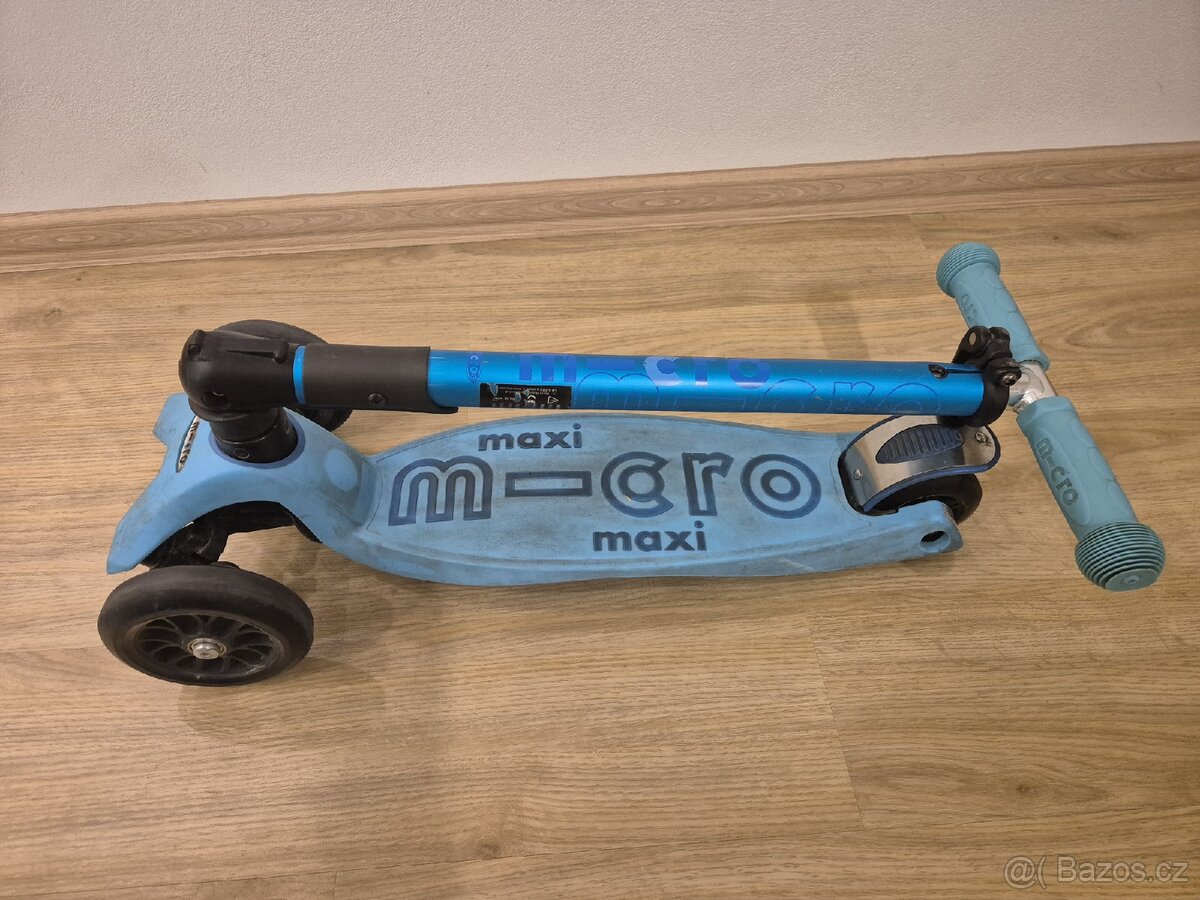 Koloběžka Micro maxi Deluxe skládací - 6