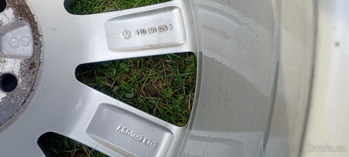 VW Touran R 18 - 6