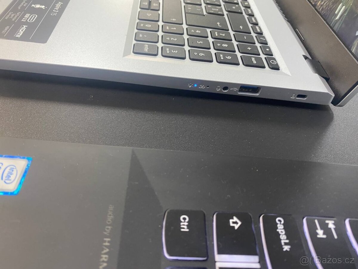 ACER ASPIRE 3 15,6“/AMD Ryzen 3/SSD 240 GB/RAM 8GB/ - 6