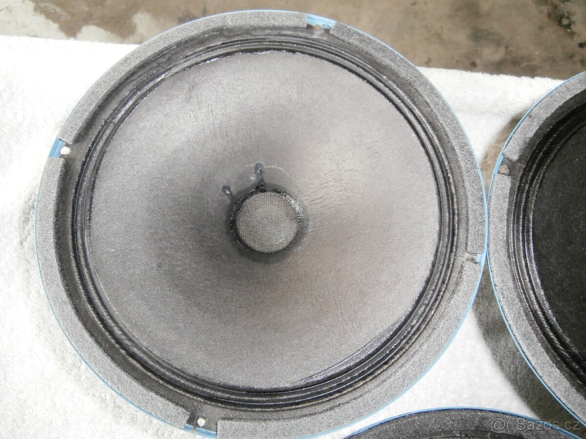 REPRO TESLA ARO 666 - 6