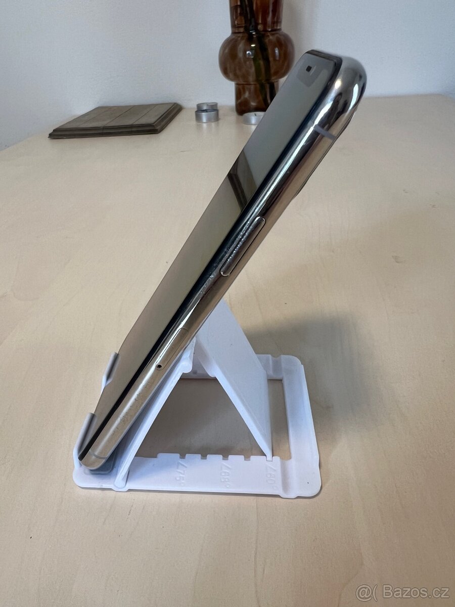 iPhone 11 Pro 64 GB, bílý - 6