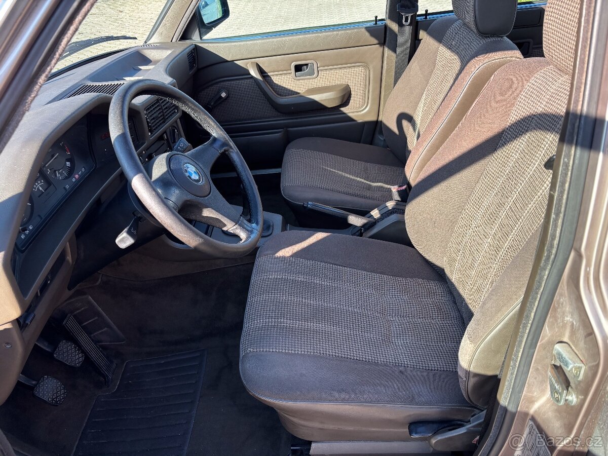 BMW E28 520i '87 - 6