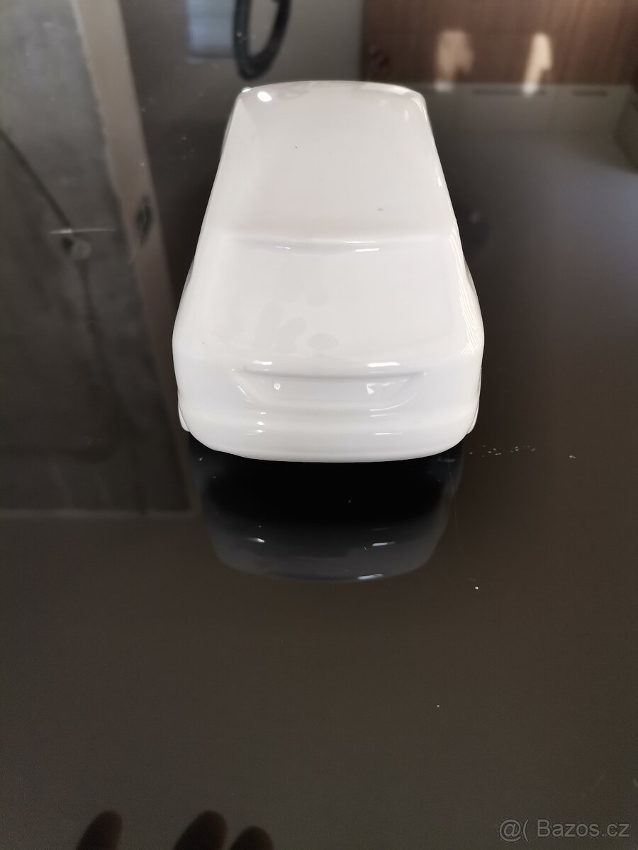 Porcelánová auta, formule, člun - 6