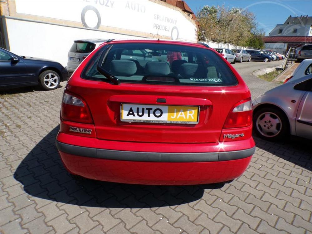 Renault Megane 1,6 16V - 6