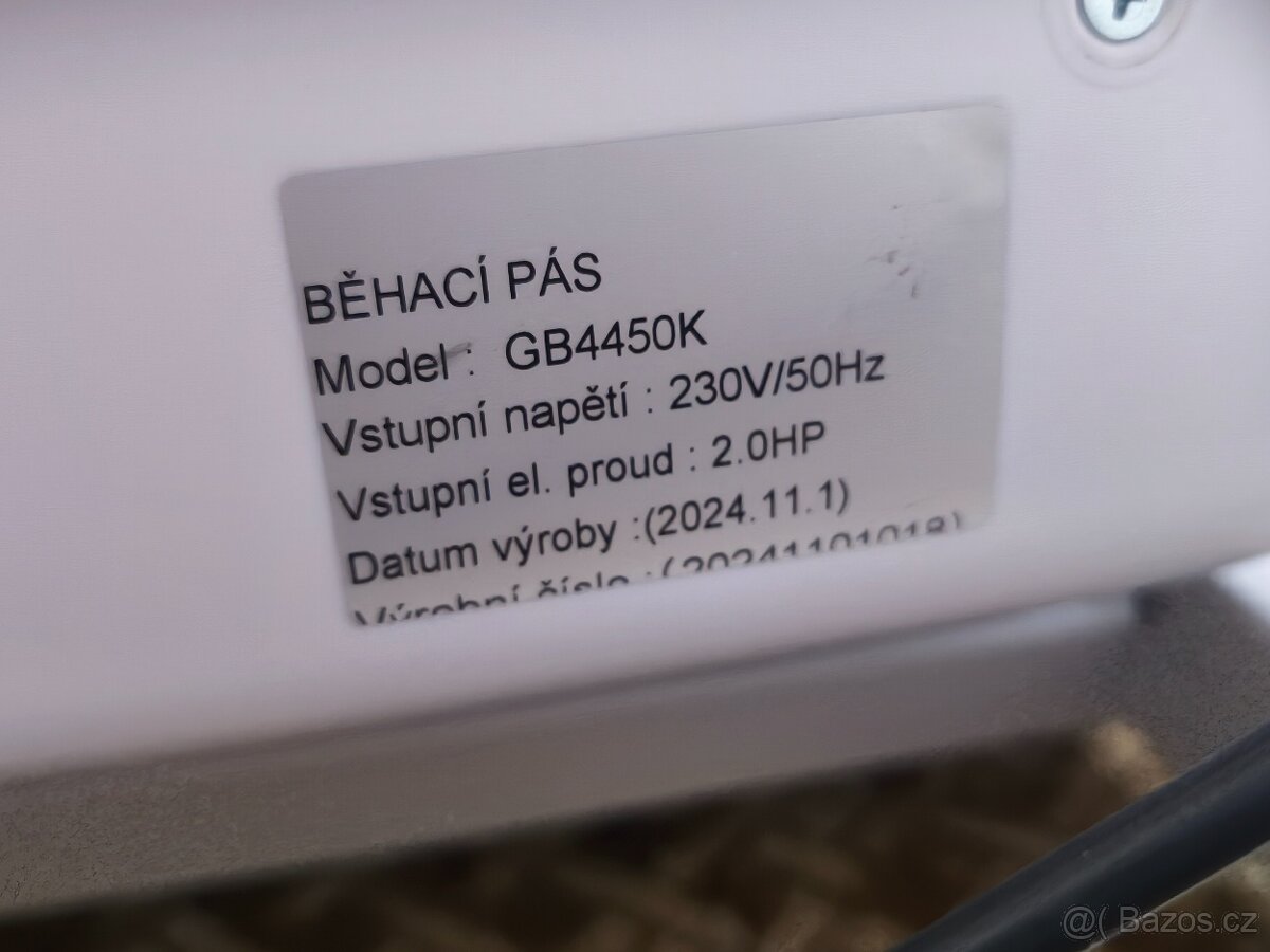 Běžecký pás Kubisport GB4450K - 6