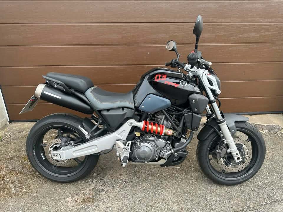 Yamaha MT-03, rok výroby 2006 - 6