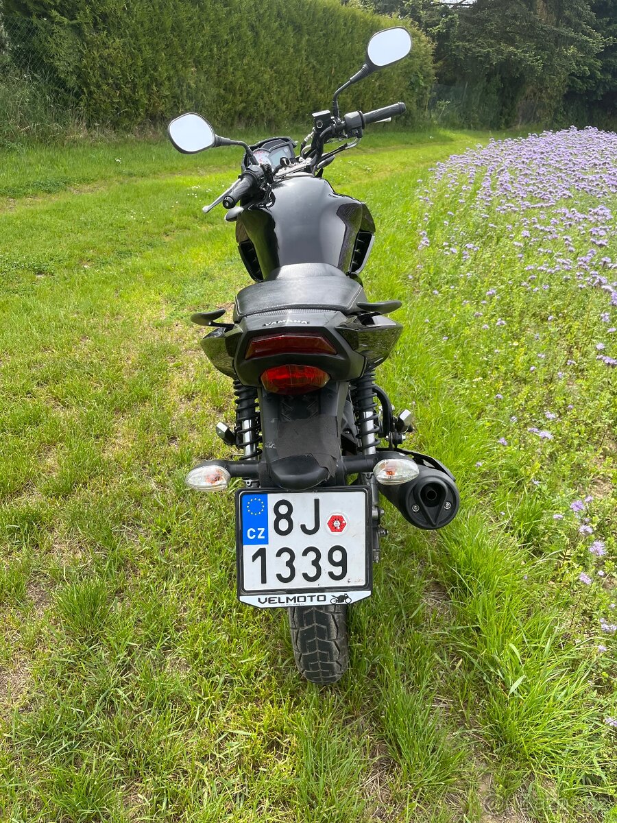 YAMAHA YS125 - 6