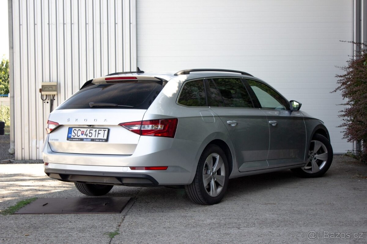Škoda Superb Combi 2.0TDI 110kw DSG - 6