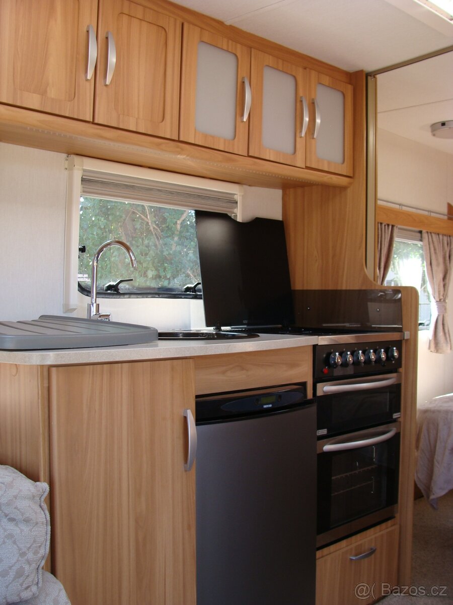 karavan Lunar Clubman SI rok 2012 - 6