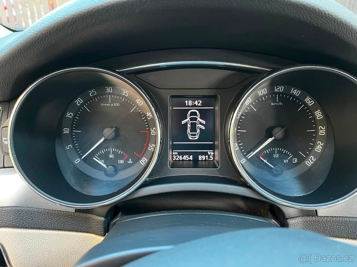 Škoda Superb II 103kw, rok výroby 2014 - 6