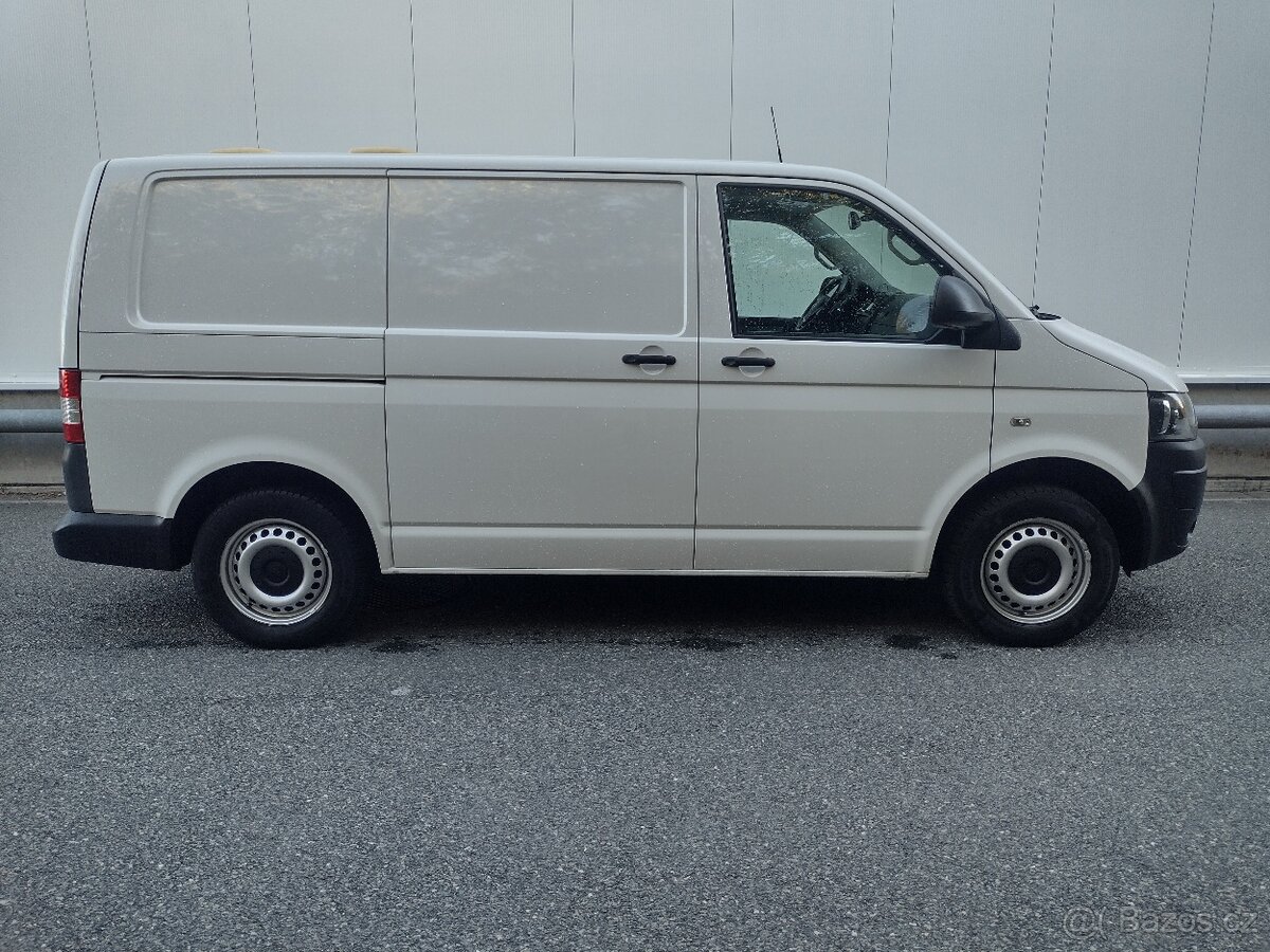 VW Transporter T5.1 2.0TDI - - DSG - 6