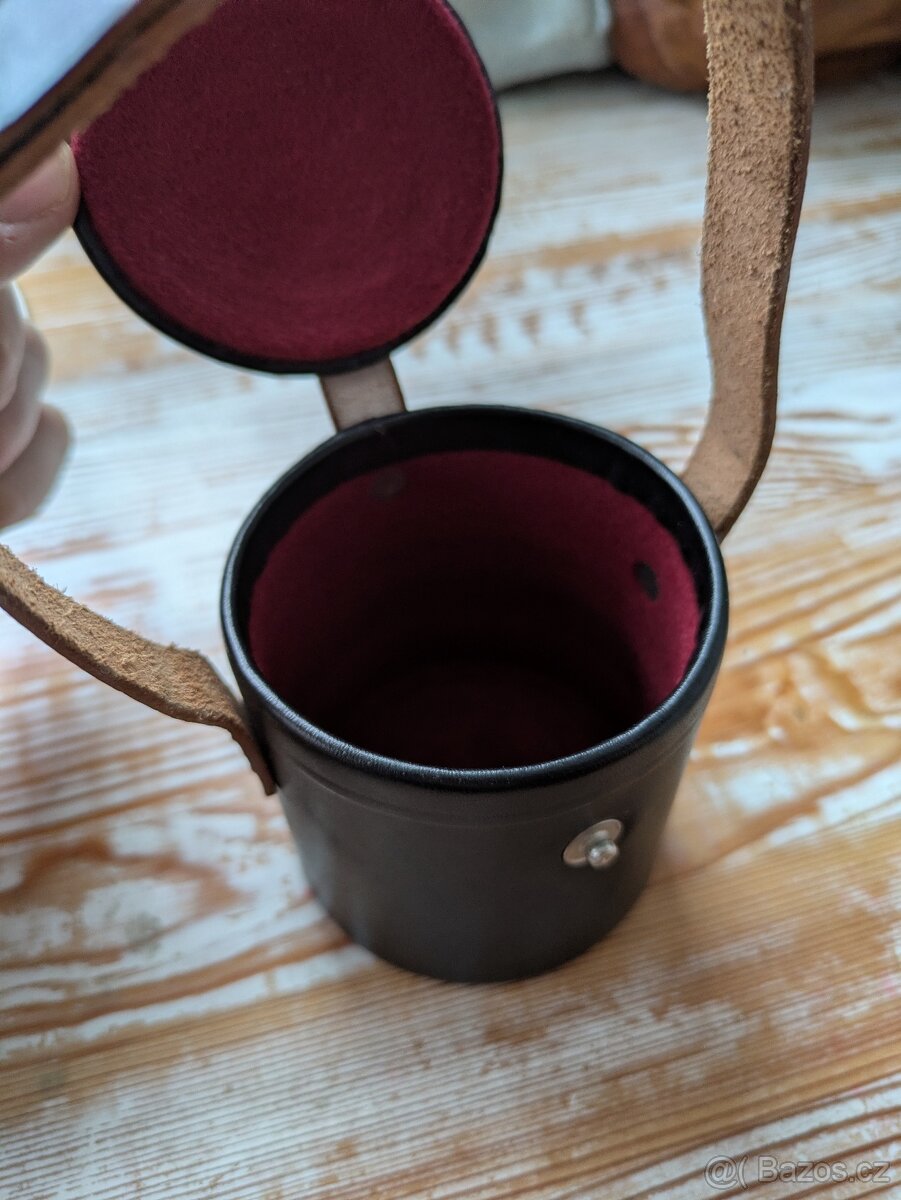 Pentax-M 1:3.5/28 s obalem - 6