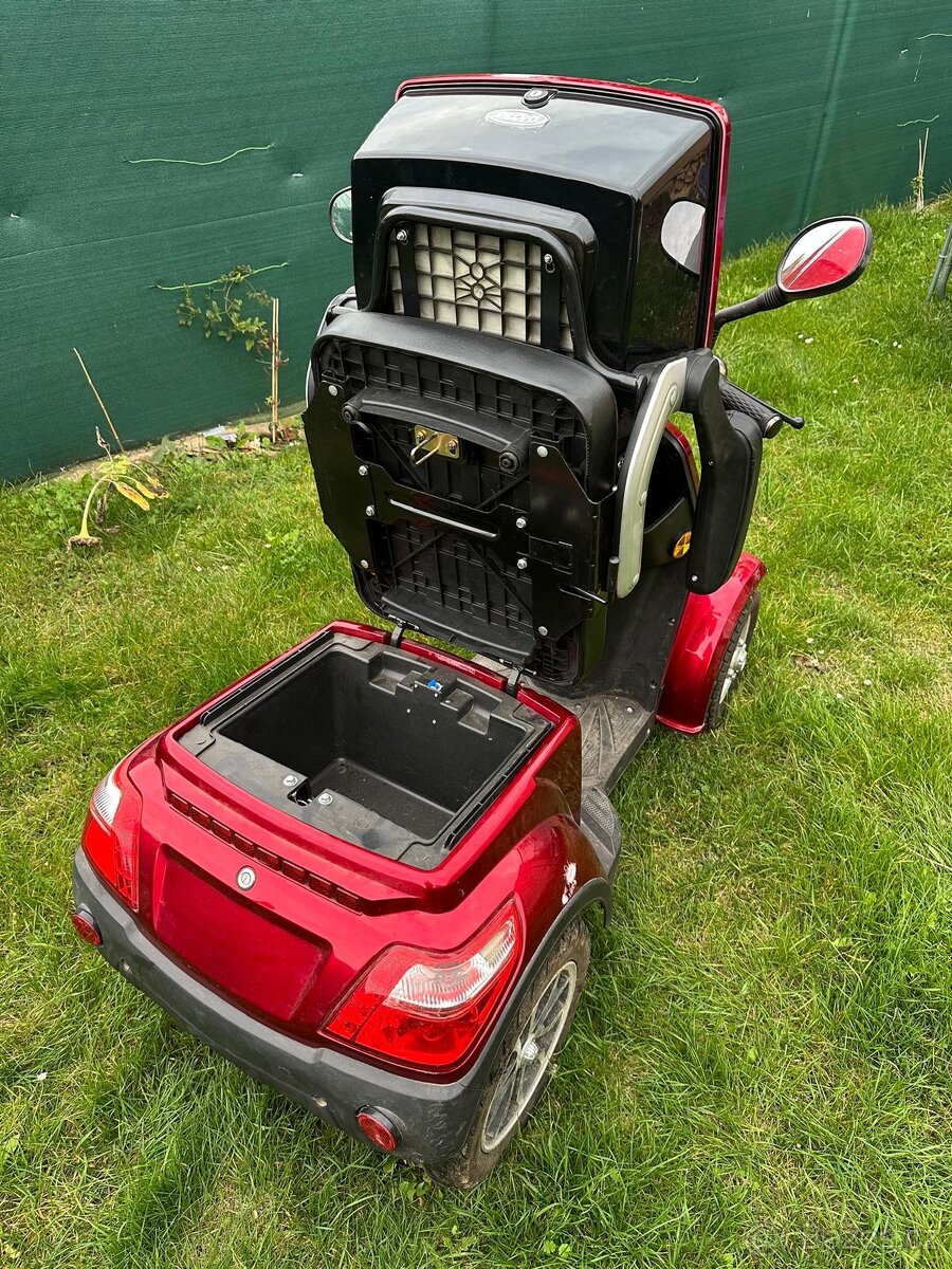 Elektrický skútr Selvo 41000 - 6