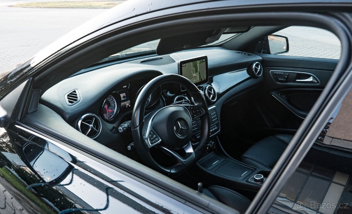 Mercedes-Benz CLA Shooting Brake SB 220 CDI AMG LINE 4matic - 6