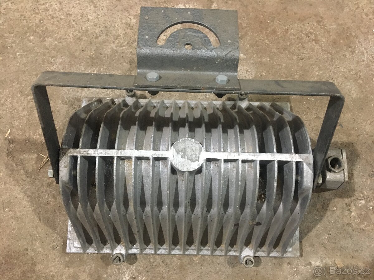 Halogenový reflektor - 6