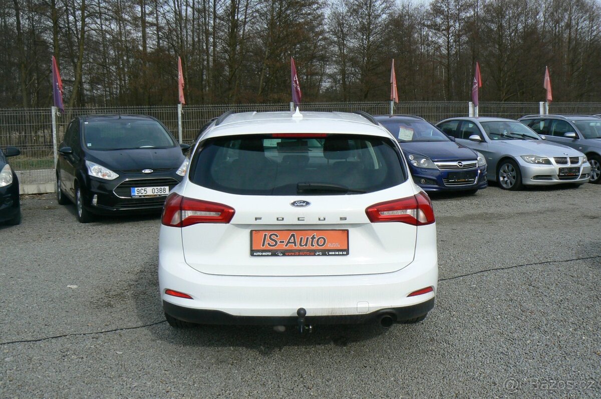 Ford Focus Combi 1.0 ECO BOOST- 2020 DPH ČR - 6