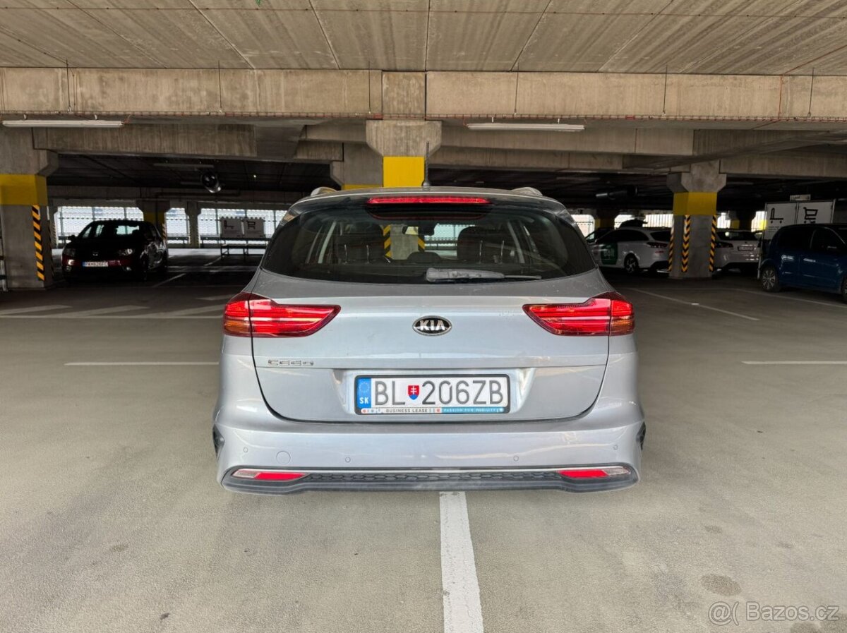 Kia ceed sw - 6