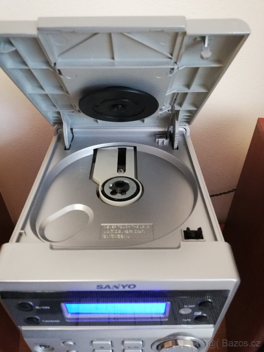 Sanyo, mikrosystém - 6