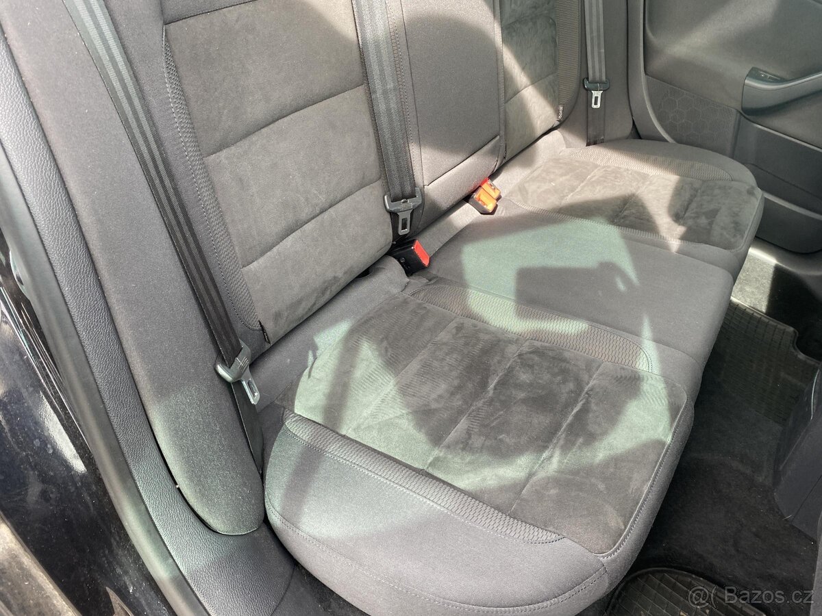 Volkswagen Golf 1.4TSi , 90 kW benzín, 2010 - 6