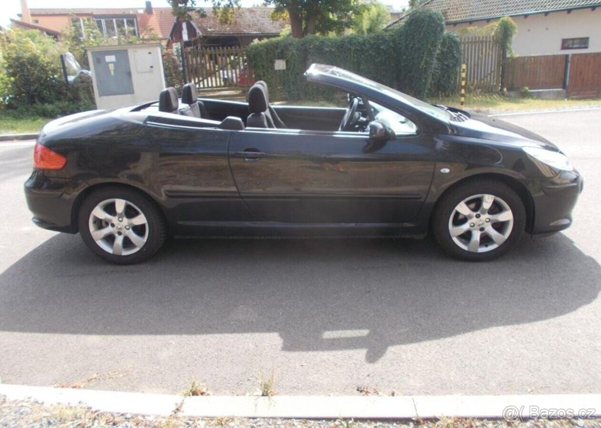 Peugeot 307 1,6 CC 80KW ,nová STK benzín manuál 80 kw - 6