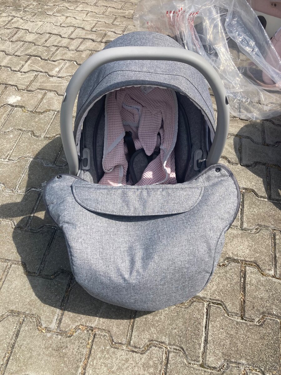 Prodáme kočárek 3v1 - 6