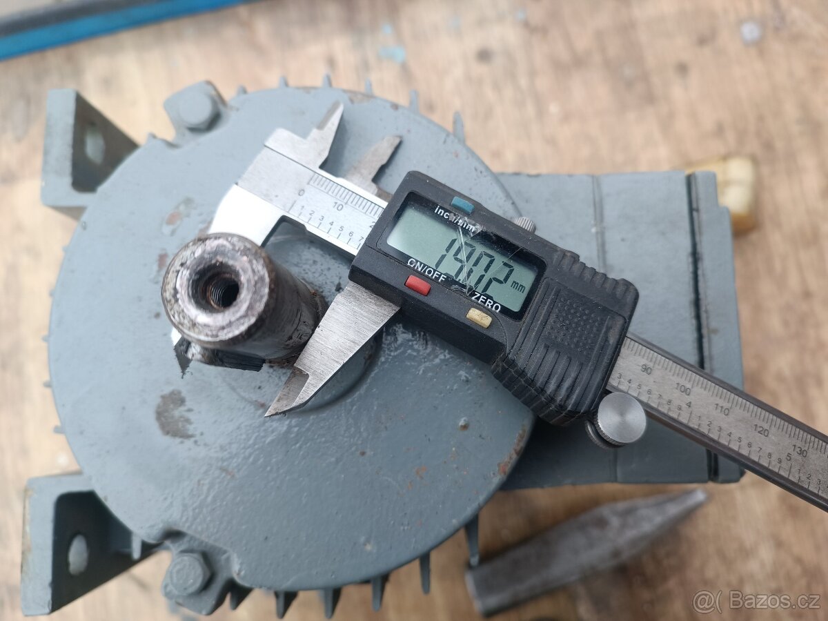 Elektromotor motor 400v 550W 1380ot - 6