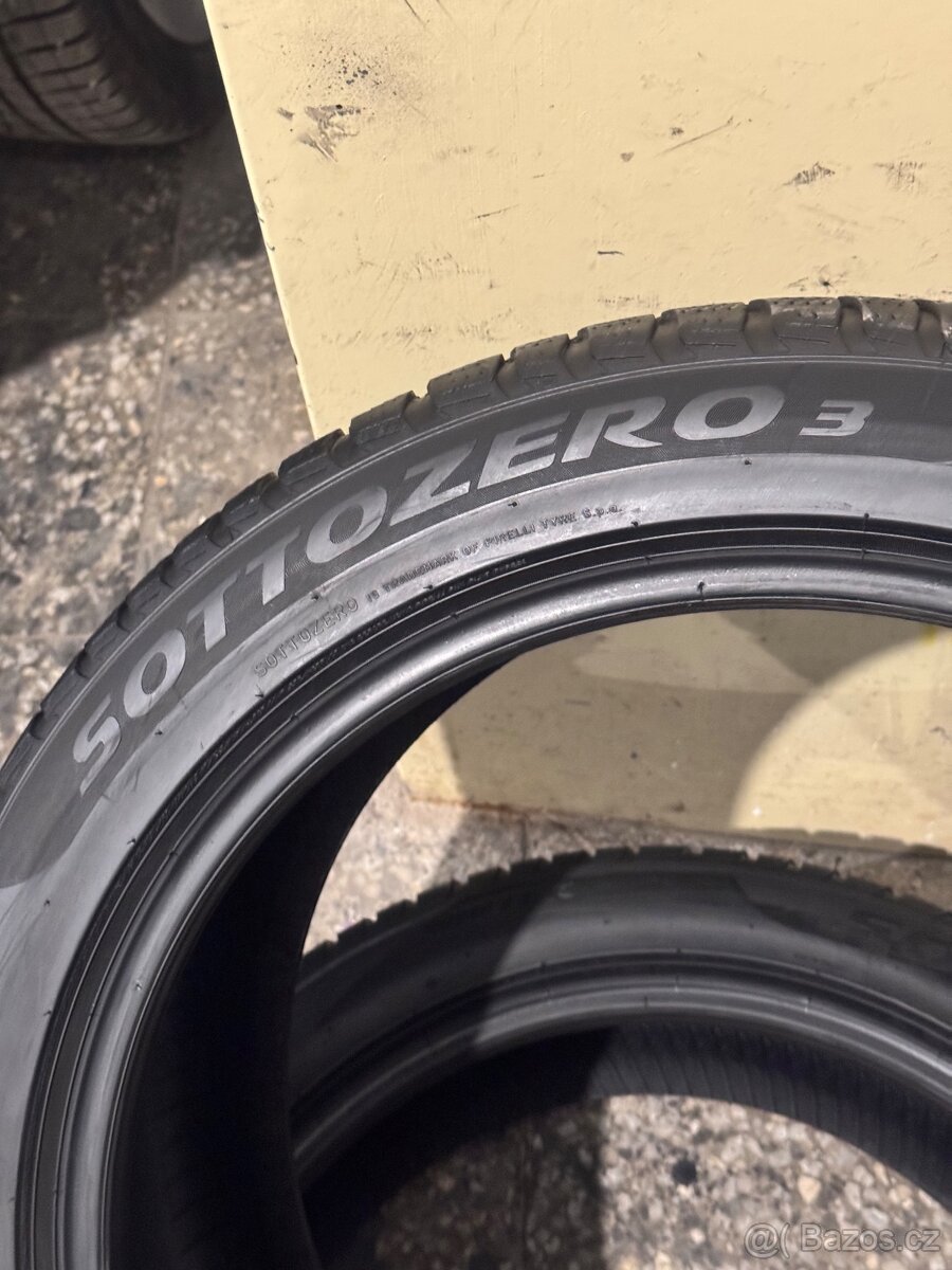 Zimní pneu 245/45/20 Pirelli Sottozero 3 - 6