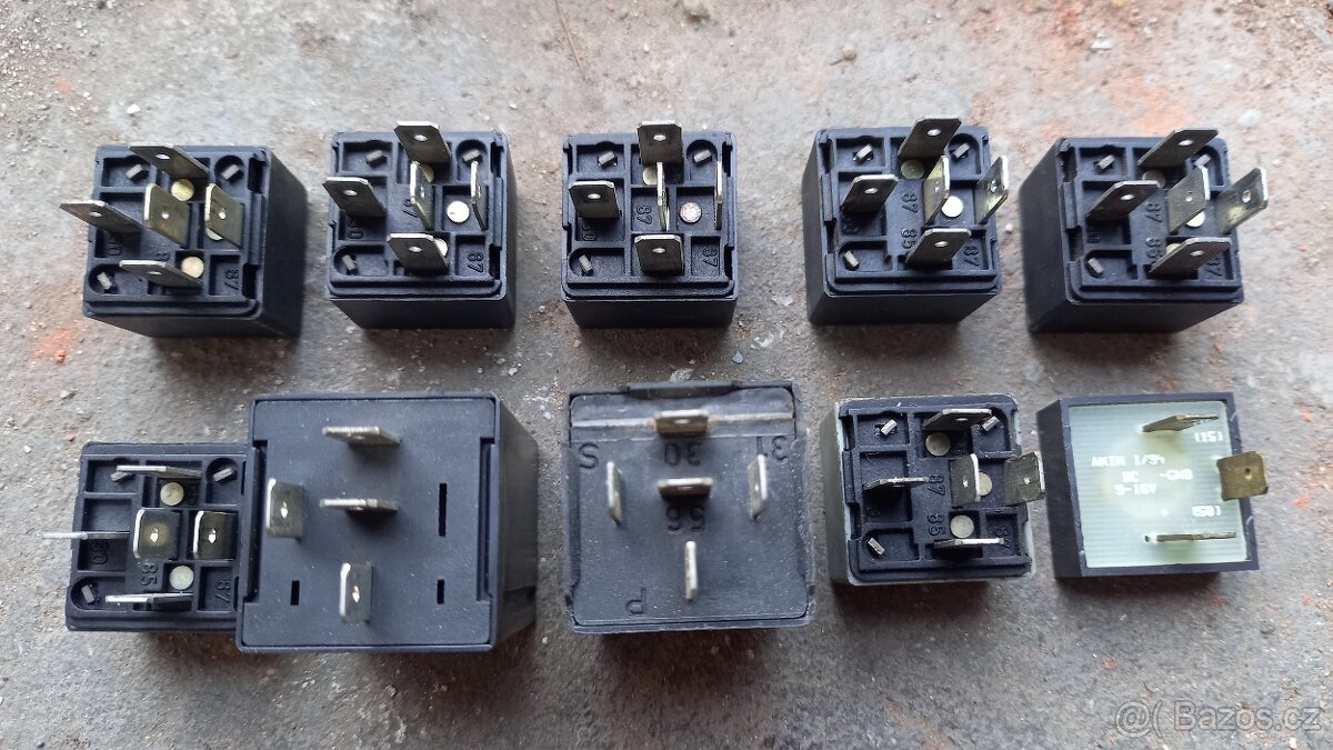 Relé Škoda - 6