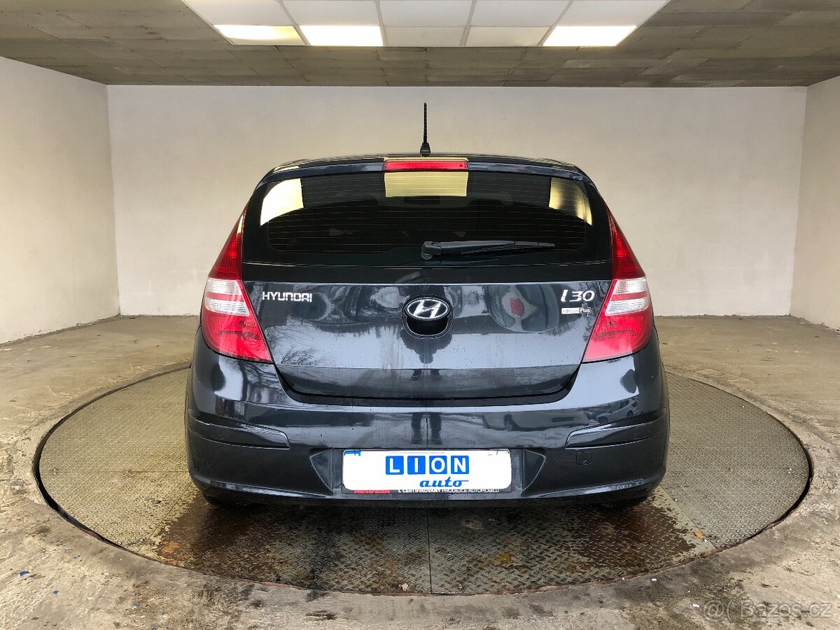 HYUNDAI I30 1.4 16V - 6