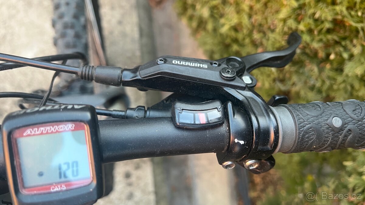 Horské kolo KTM - 6